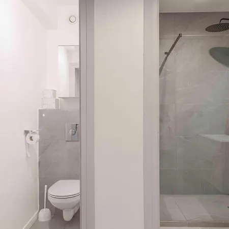 Narval Proche Palais Festival *